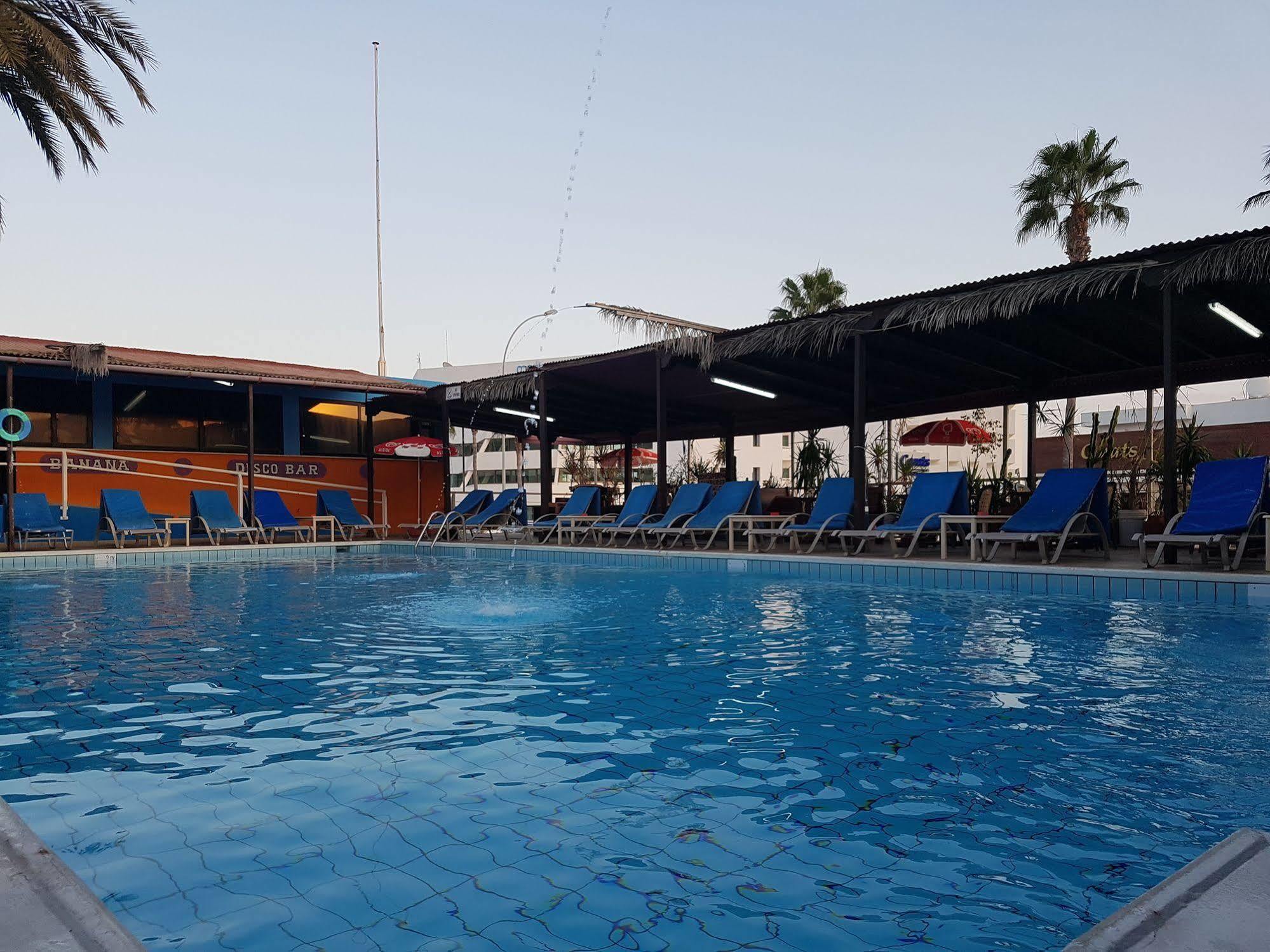 فندق كاراس أيا نابا المظهر الخارجي الصورة