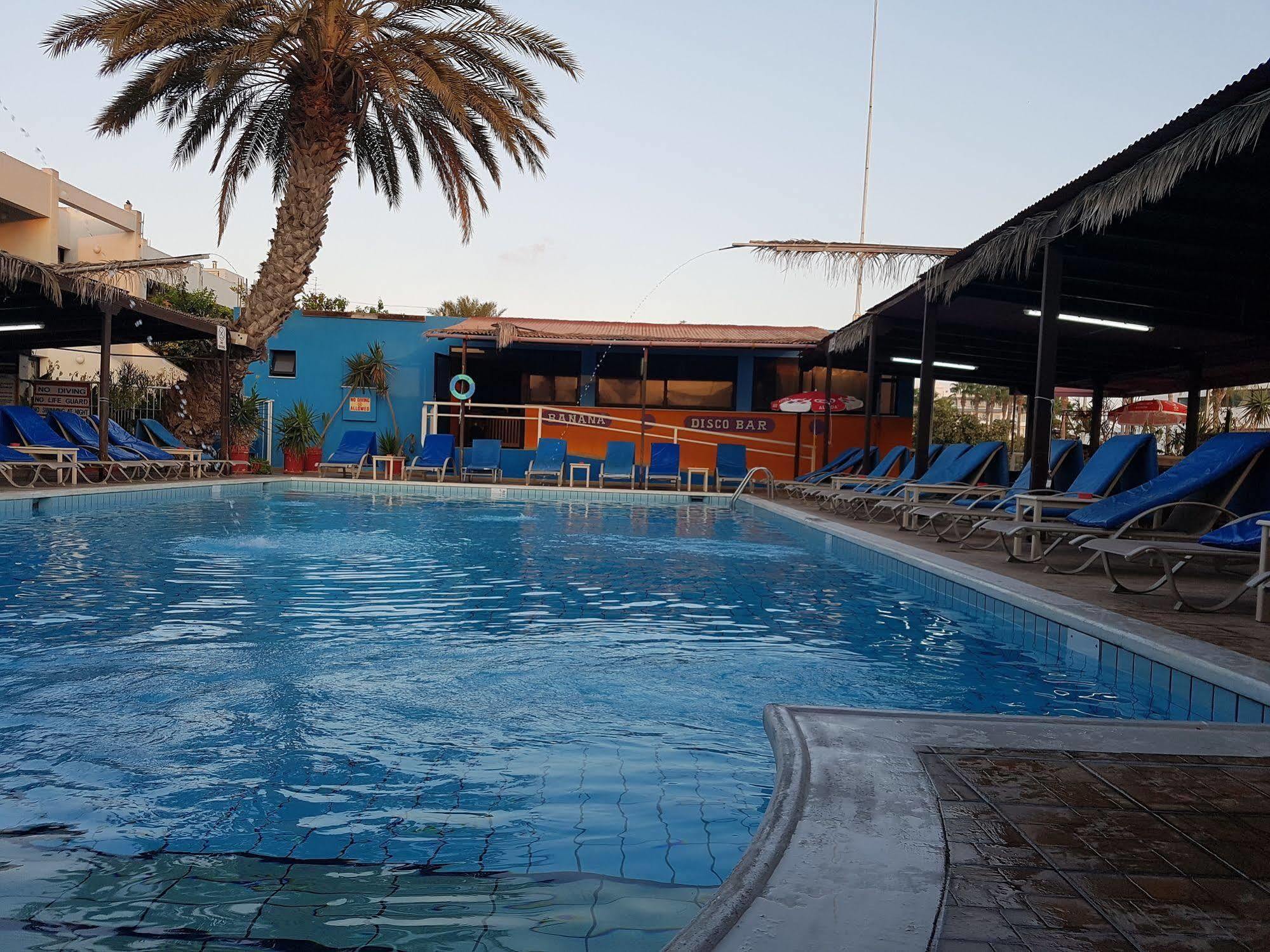 فندق كاراس أيا نابا المظهر الخارجي الصورة
