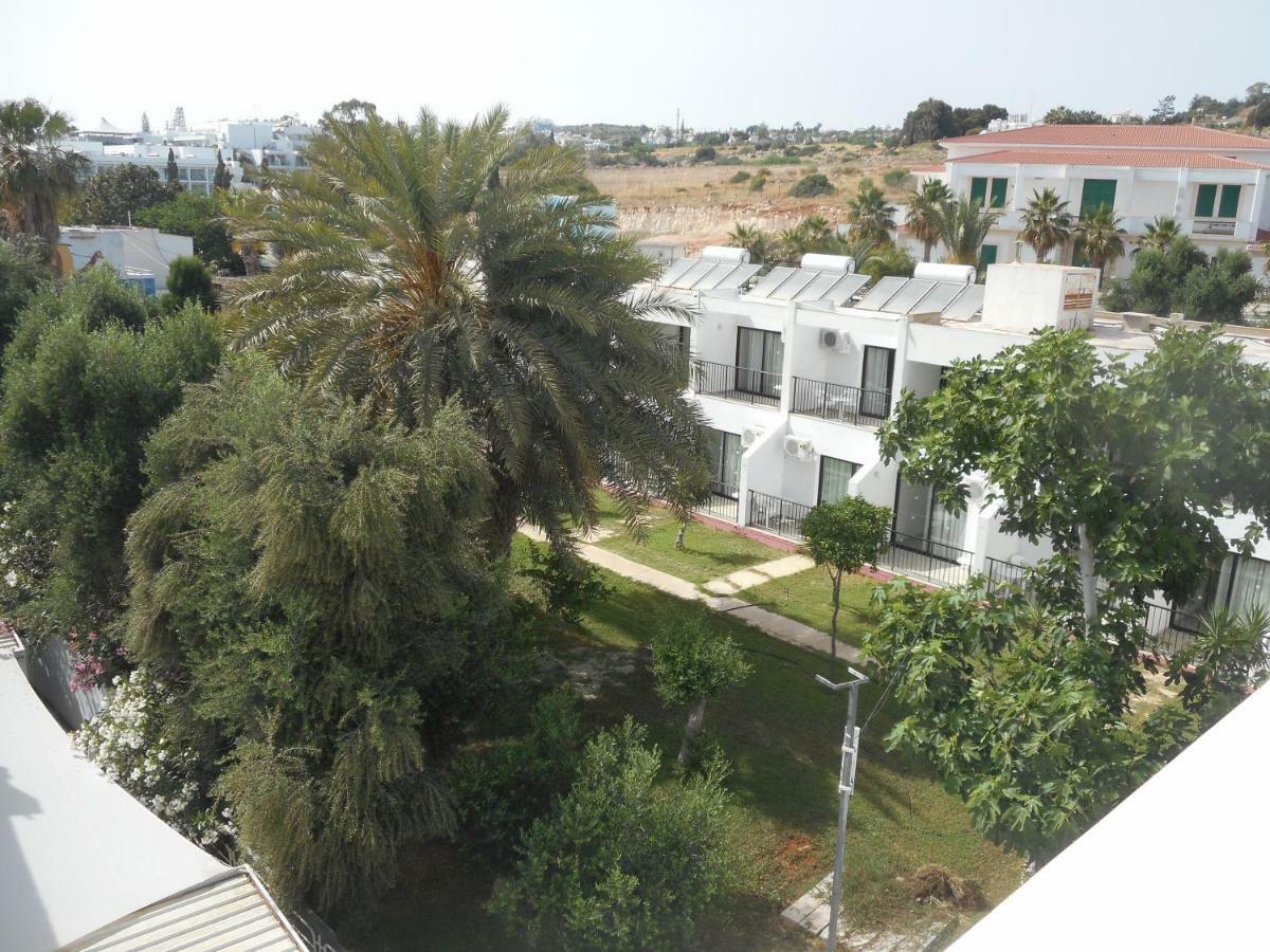 فندق كاراس أيا نابا المظهر الخارجي الصورة