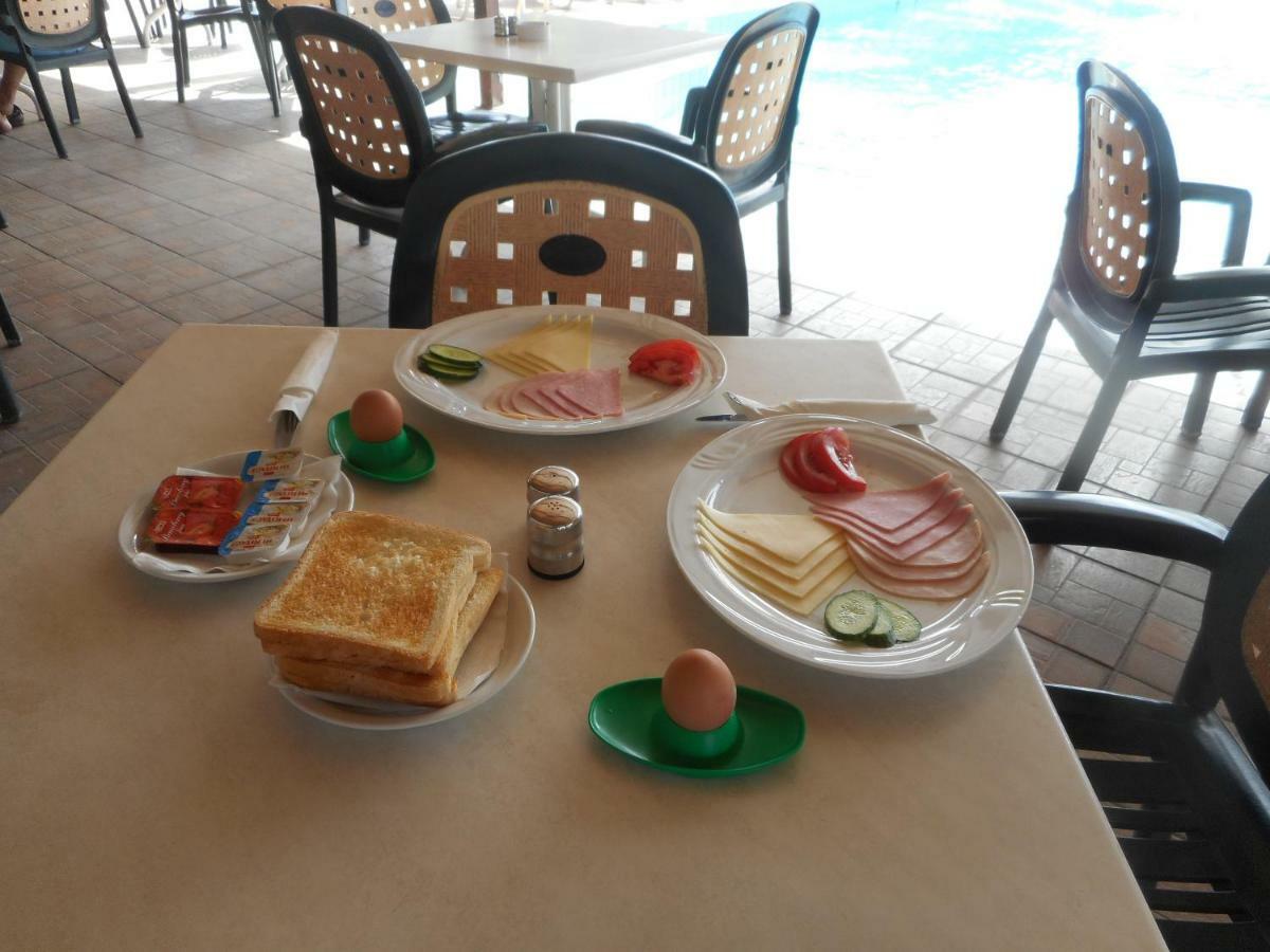 فندق كاراس أيا نابا المظهر الخارجي الصورة
